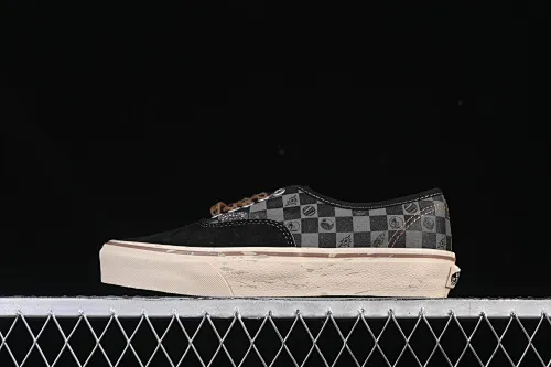 All categories Vans Vans series Vans Low Vans low-top Vans Authentic Vans old checkerboard low-top casual skateboard shoes VN000EGAQ3Y
